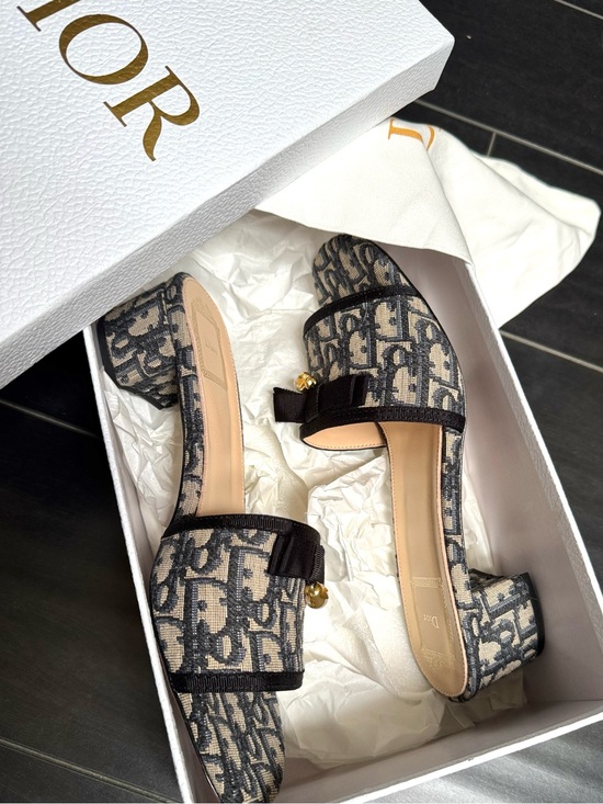 Shoes - Women's Navy Canvas Oblique Monogram Dior Logo with Bow Sandals size 8.5-9